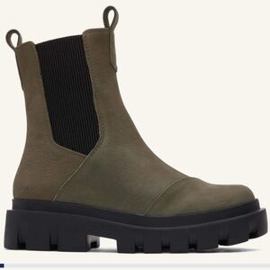 Toms Rowan water resistant leather boots in olive